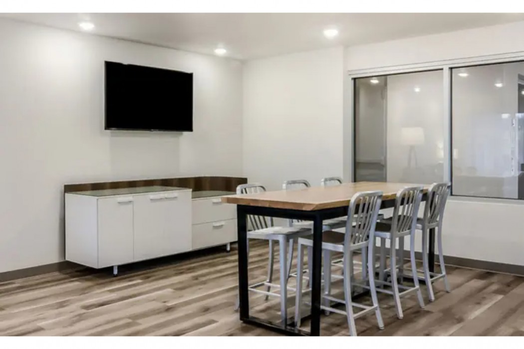 WoodSpring Suites Tacoma - Lakewood 15/16