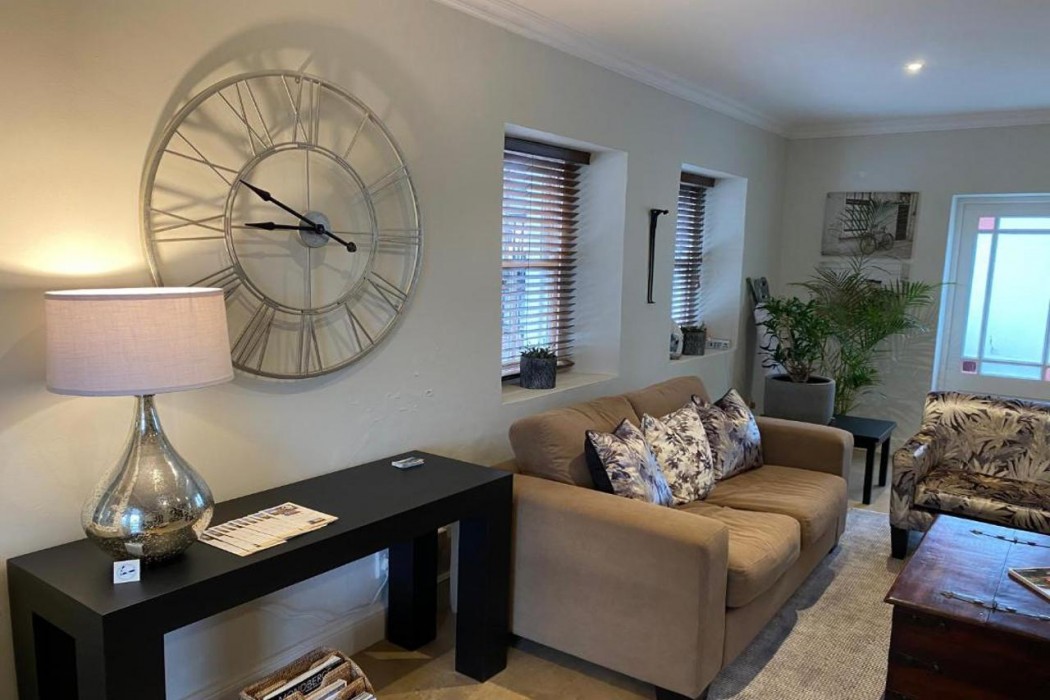 Plumwood Boutique Hotel 7/32
