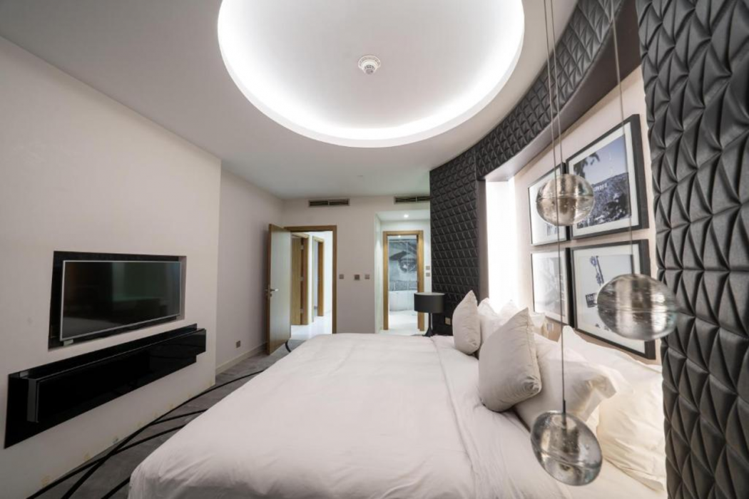 DAMAC ロイヤル 2ベッドルーム アパートメント アル・オラヤ 写真4