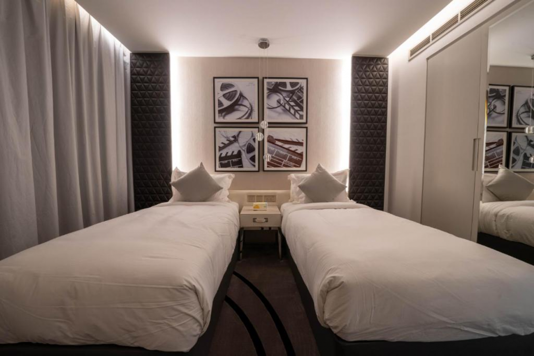 DAMAC Royal Two Bedroom Apartment Al Olaya 10/14