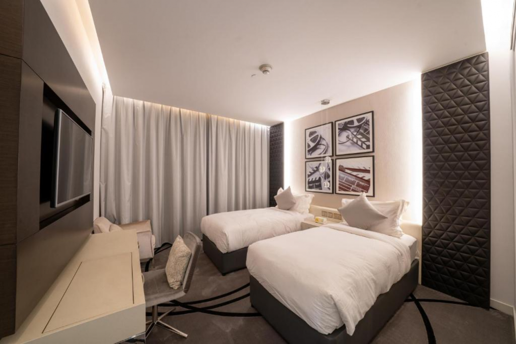 DAMAC Royal Two Bedroom Apartment Al Olaya 6/14