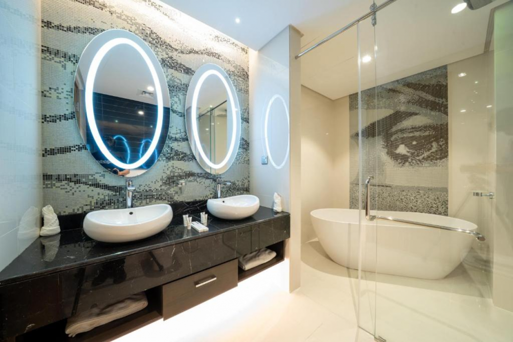 DAMAC Royal Two Bedroom Apartment Al Olaya 13/14
