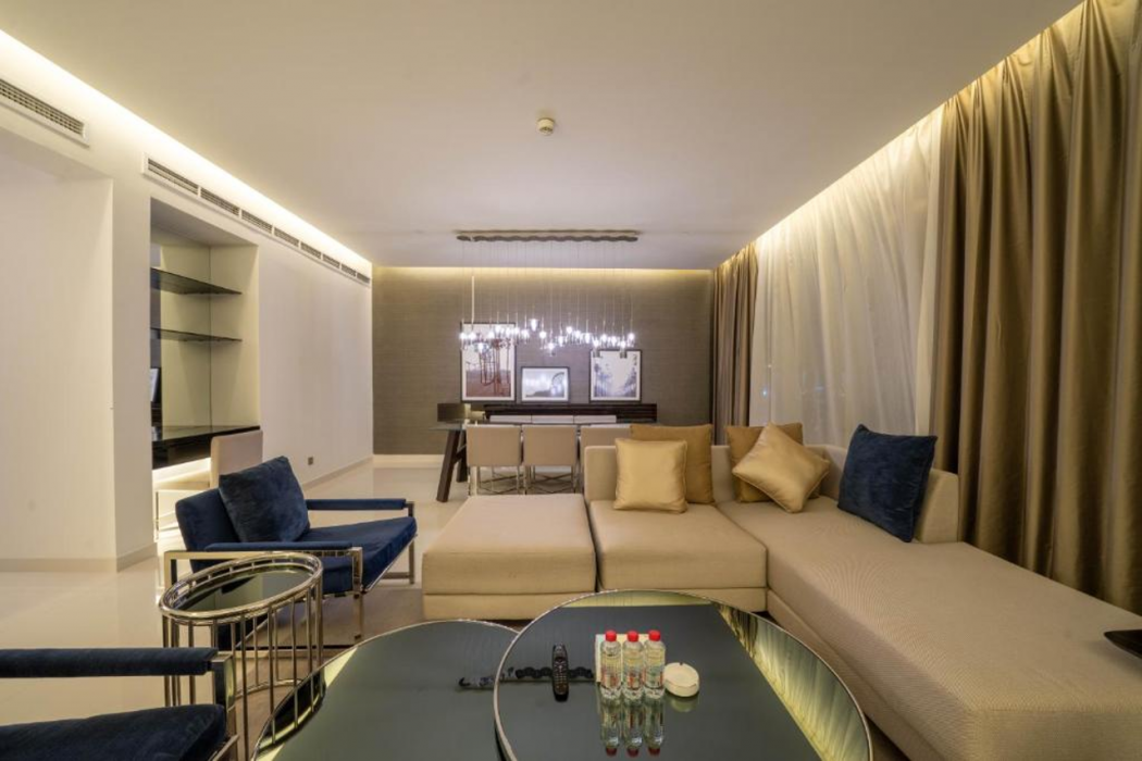 DAMAC ロイヤル 2ベッドルーム アパートメント アル・オラヤ 写真3