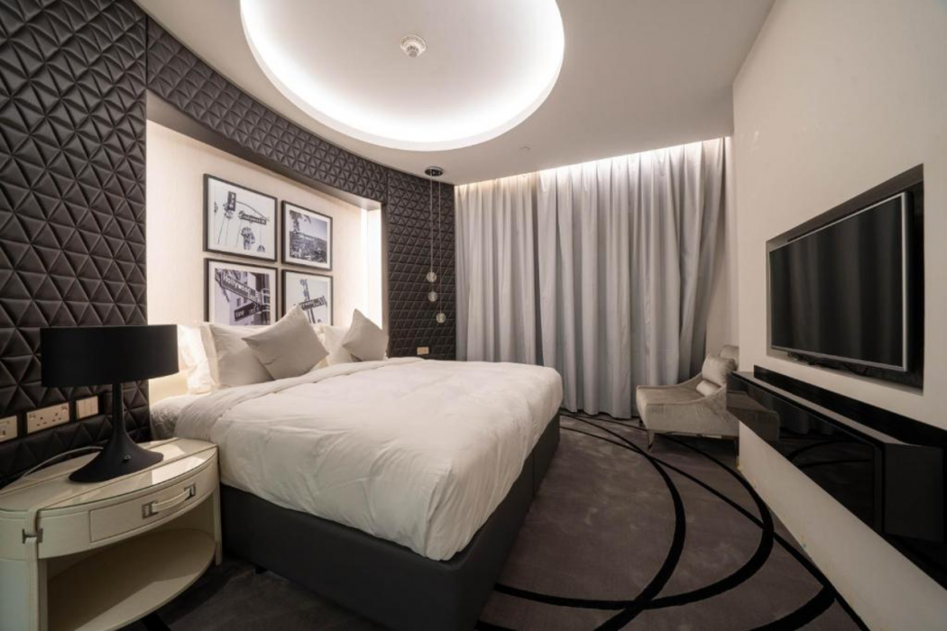 DAMAC Royal Two Bedroom Apartment Al Olaya 7/14