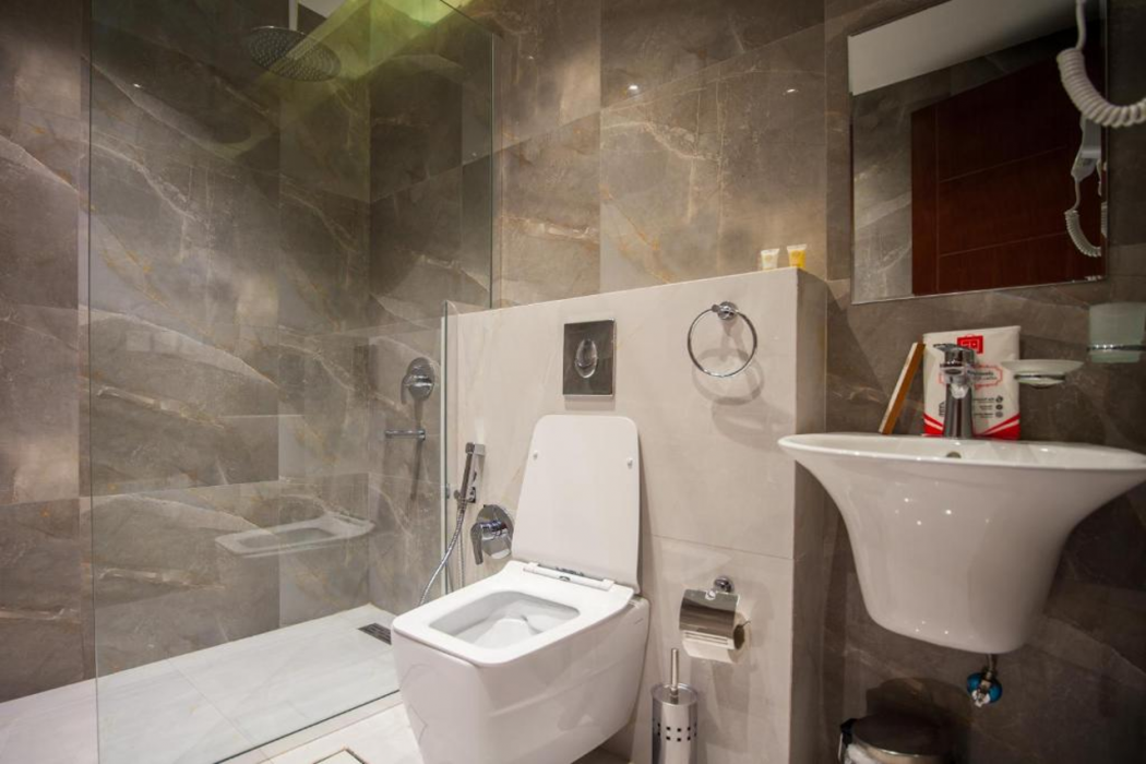 Luxury One-Bedroom Apt AlRimal-3 6/6