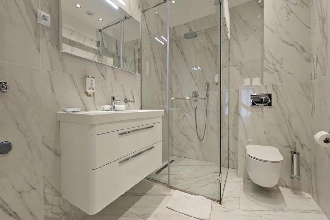 Royalis Suites 15/32
