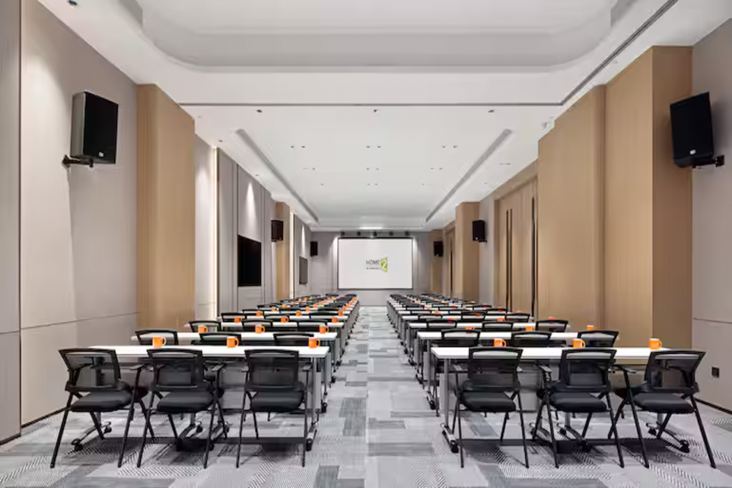 Home2 Suites by Hilton Xingyi Jushan Plaza 25/60