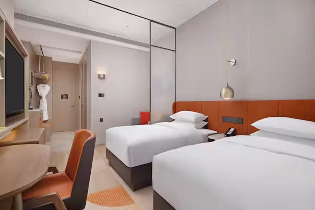 Home2 Suites by Hilton Ningbo Yinzhou 12/39