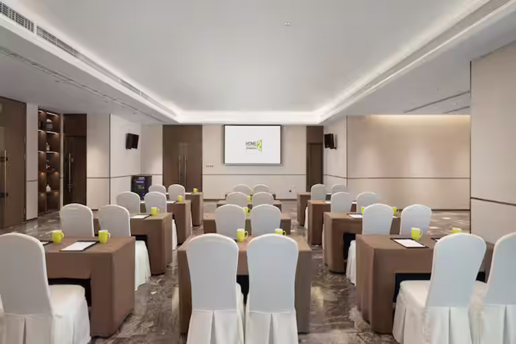 Home2 Suites by Hilton Yibin Gaoxian 16/35