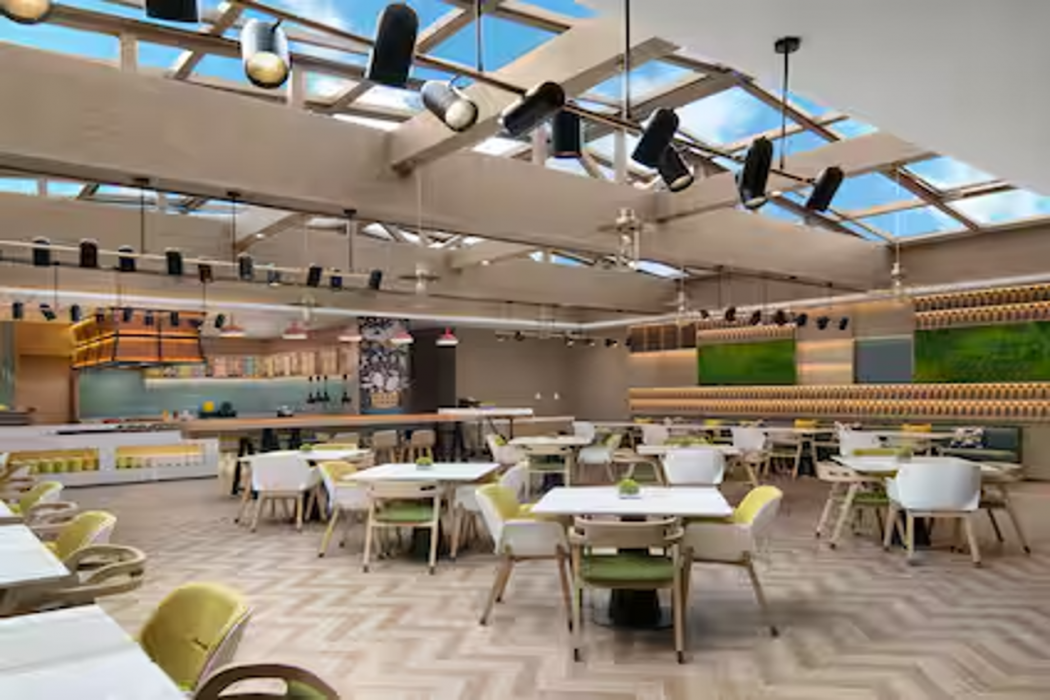 Home2 Suites by Hilton Linzhi Yutuolu 30/61