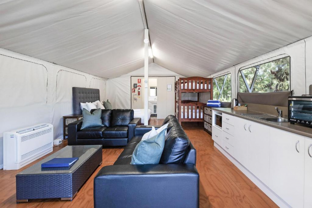 Room at Reflections Holiday Parks Jimmys Beach, Hawks Nest