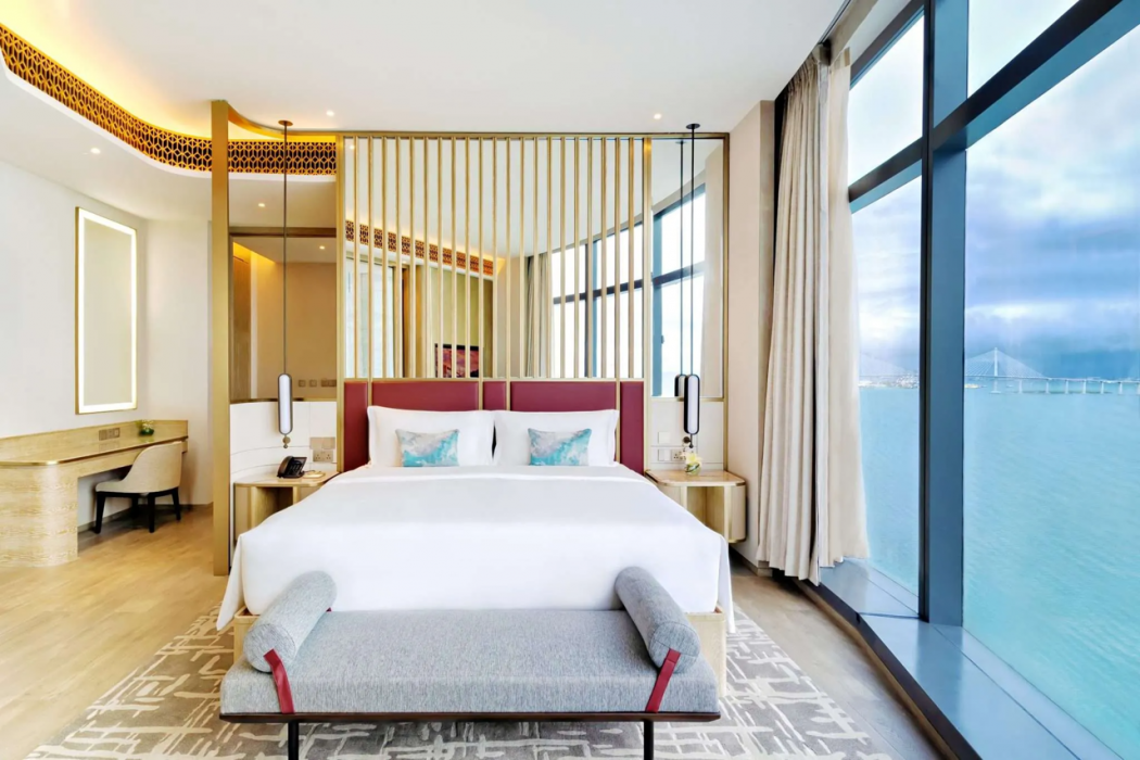 NUSTAR Hotel Cebu 8/55