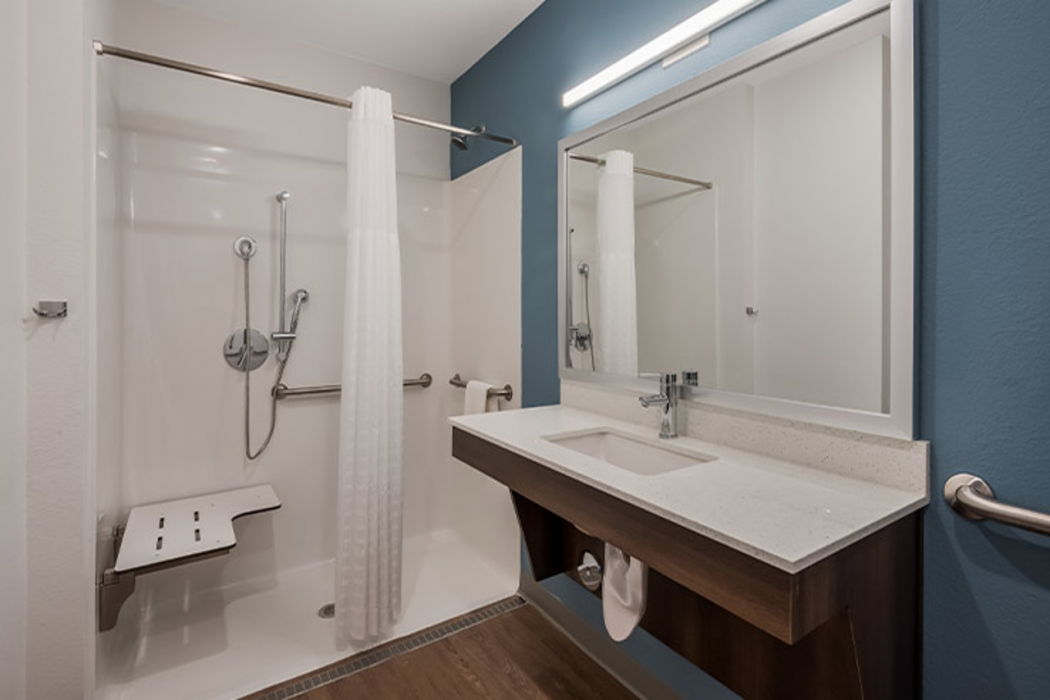 WoodSpring Suites Bellflower - Los Angeles 10/14