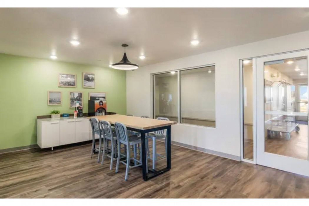 WoodSpring Suites Libertyville - Chicago 38/60