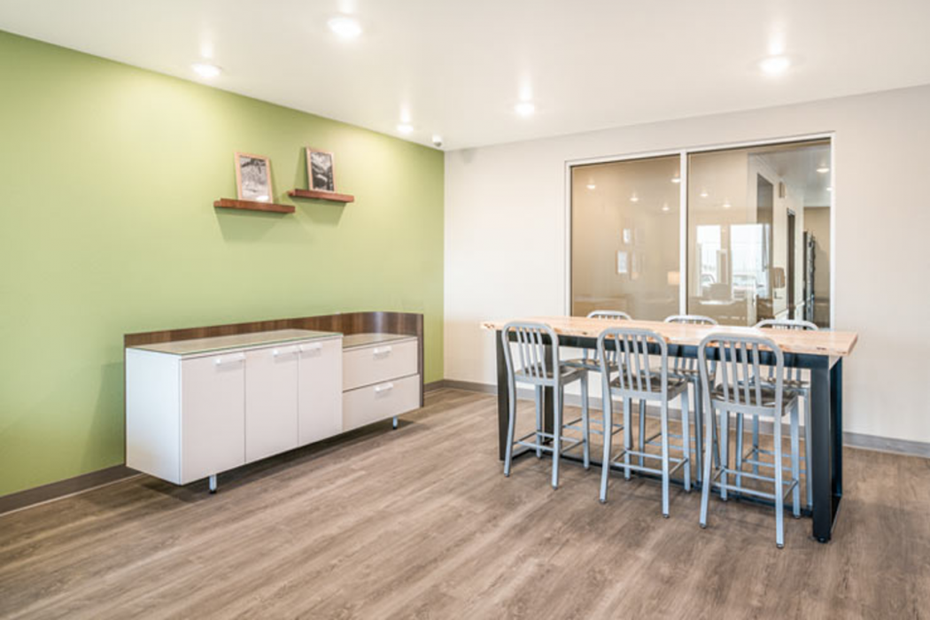 WoodSpring Suites Billings 13/14