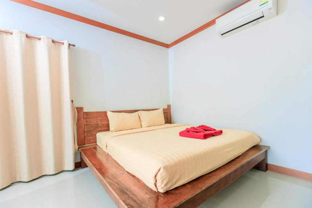 Saline Hot Spring Resort 13/62
