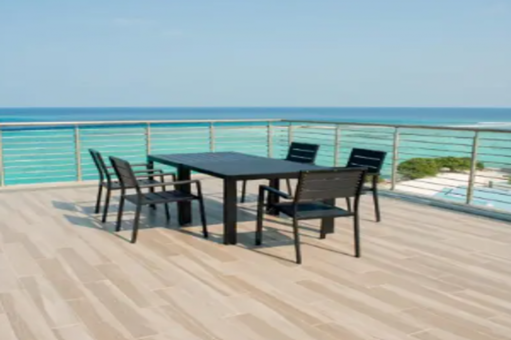 AIMI Beach Hotel 46/64
