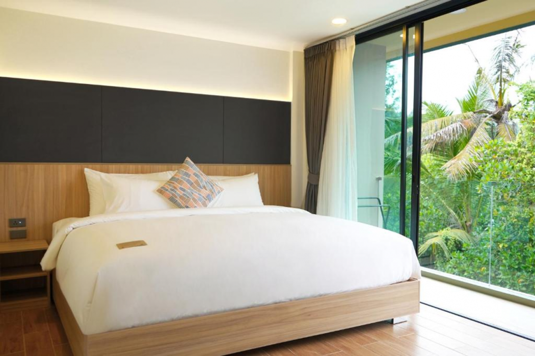 Seaside Naithon Phuket 12/54