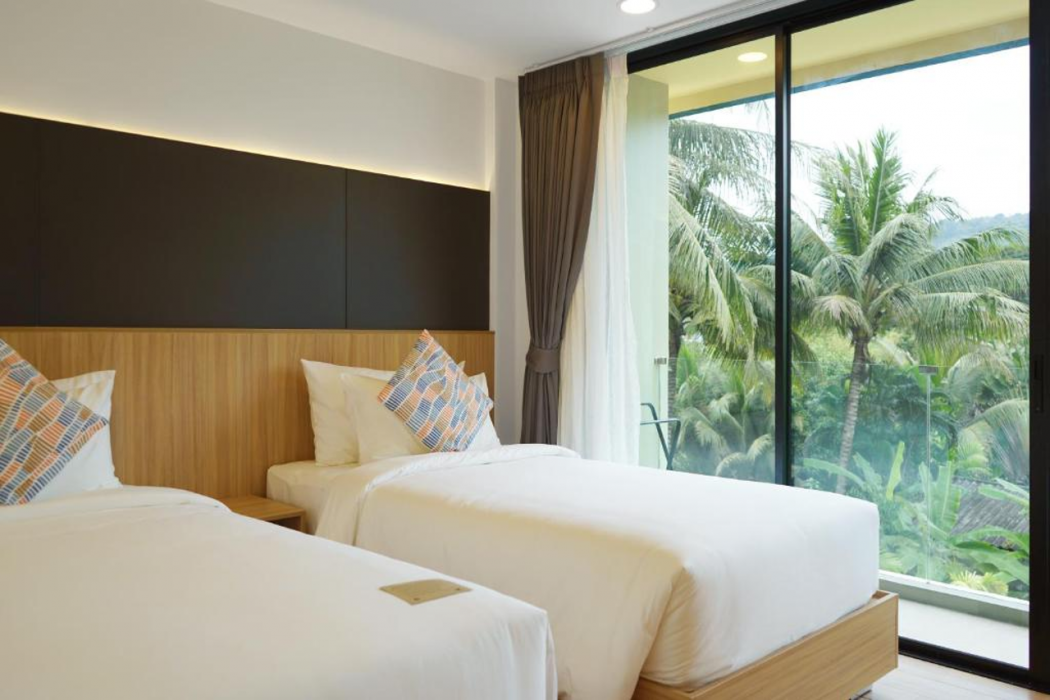 Seaside Naithon Phuket 11/54
