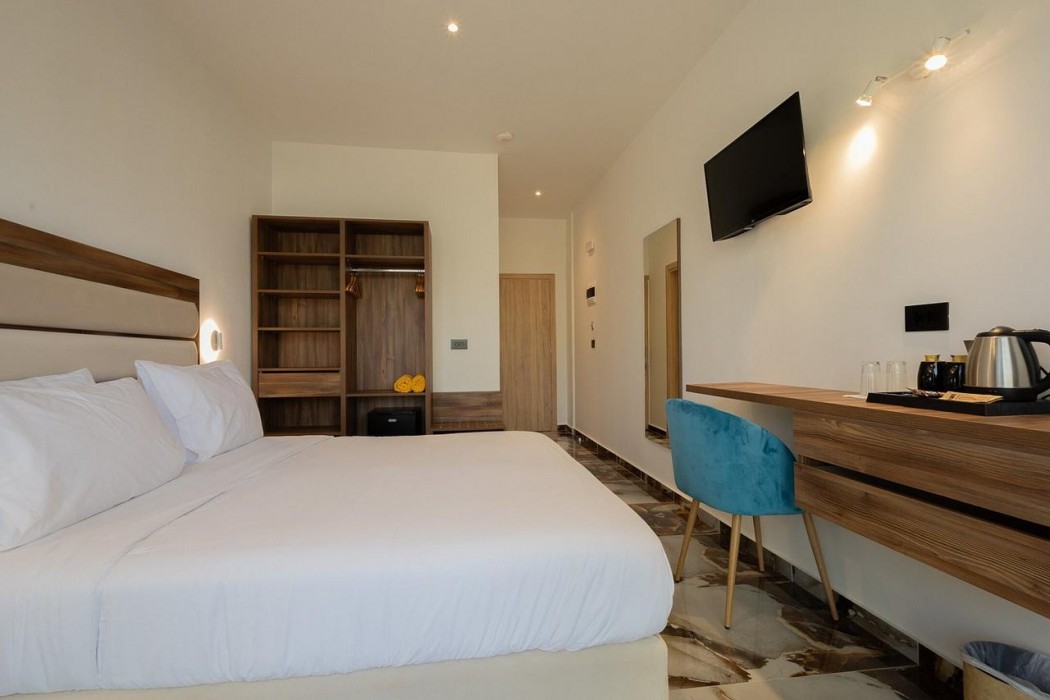 Blue Water Resort 14/60
