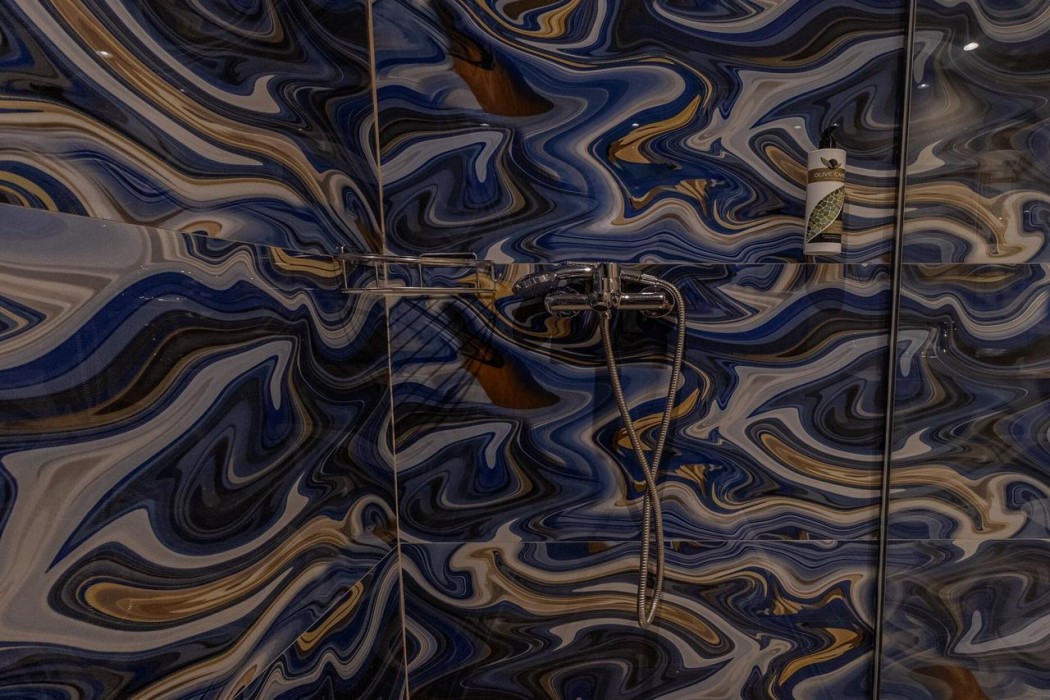 Blue Water Resort 16/60