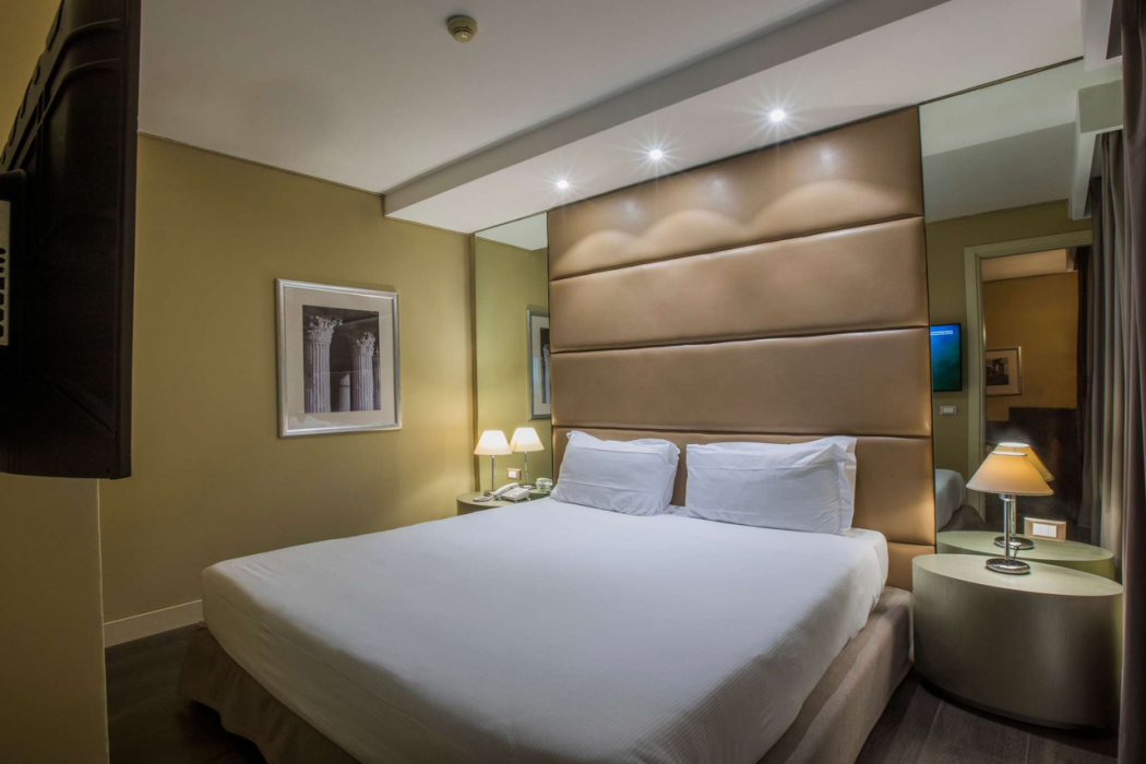 Mercure Roma Centro St. John 12/27