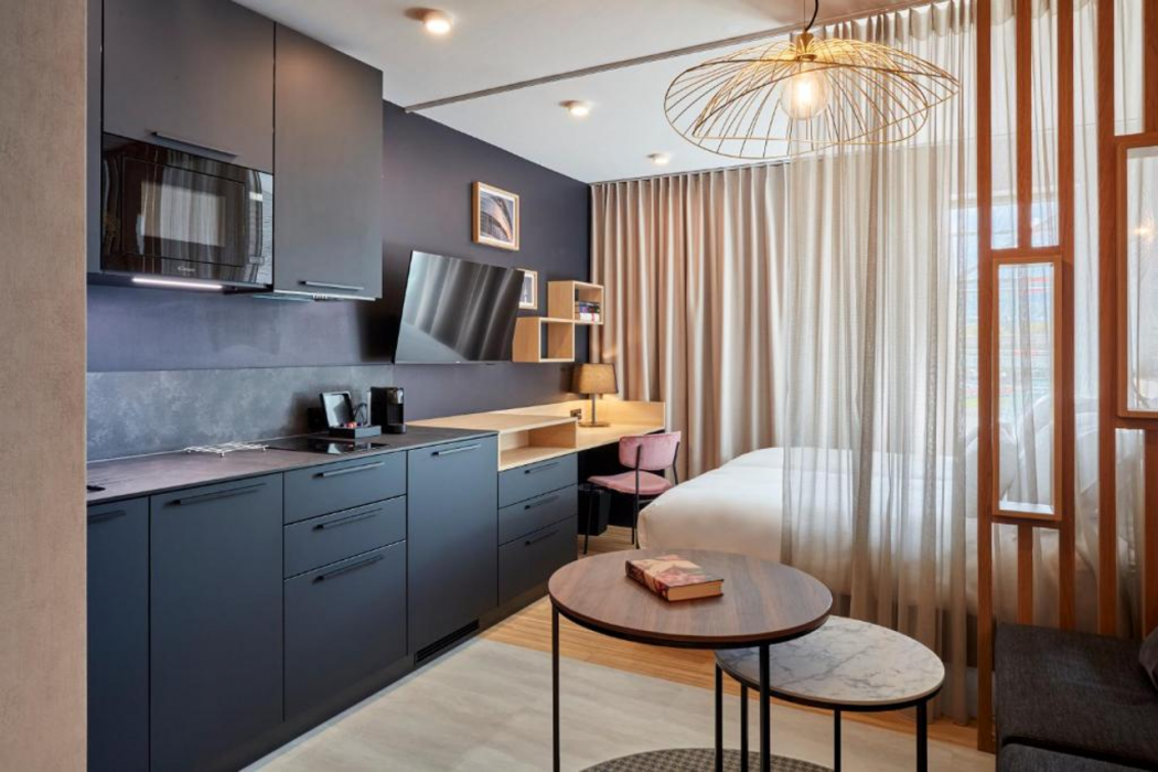 Aparthotel Adagio Stuttgart Neckarpark 12/24
