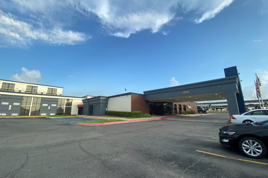 Tryp by Wyndham New Orleans Airport & Conference Center image