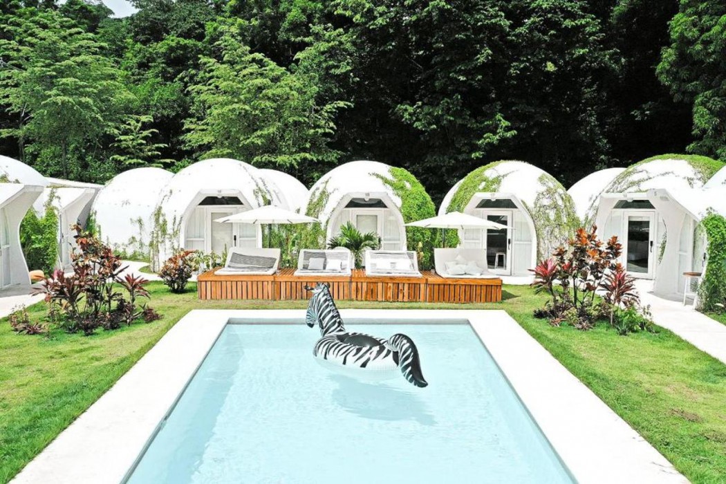 Igloo Beach Lodge 1/36