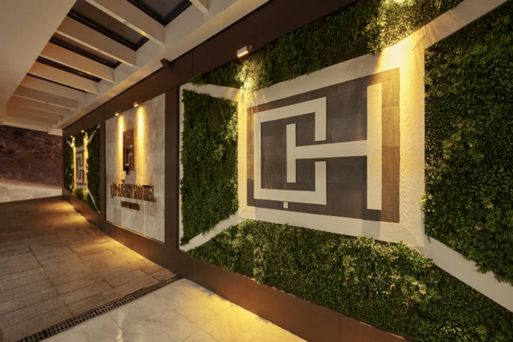 Ciragan Hotel Bosphorus Istanbul 38/68