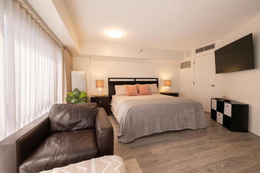 Bishop Suites At The Executive Centre 28/33