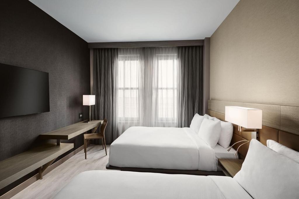 AC Hotel by Marriott Kansas City Downtown 3/17