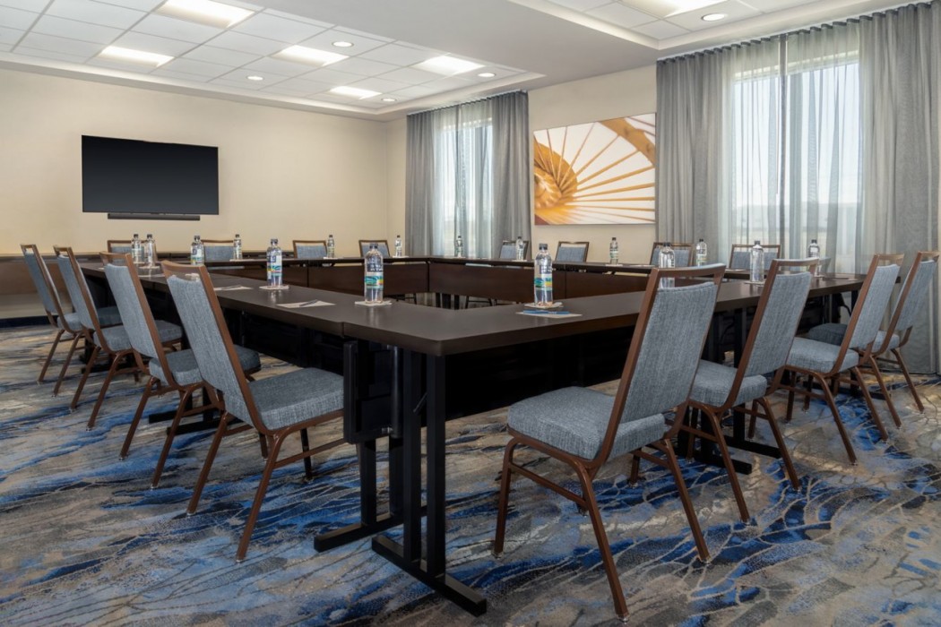 Fairfield by Marriott Inn & Suites Kansas City at The Legends 16/38