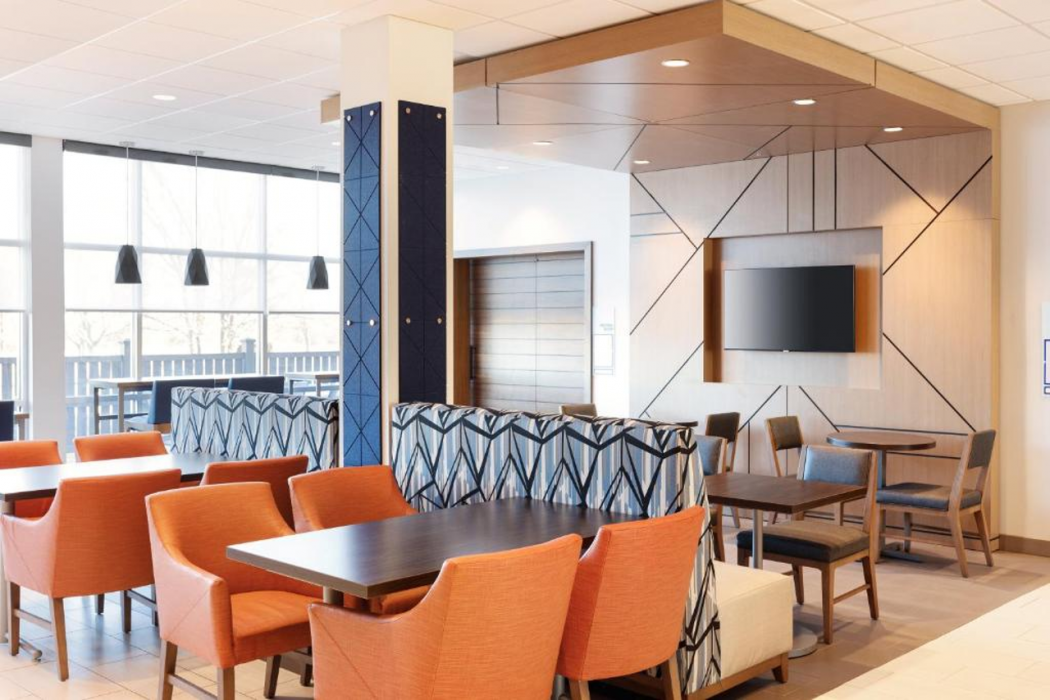 Holiday Inn Express and Suites Linden by IHG 24/55