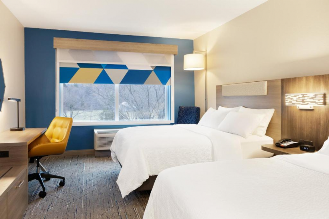 Holiday Inn Express and Suites Linden by IHG 20/55