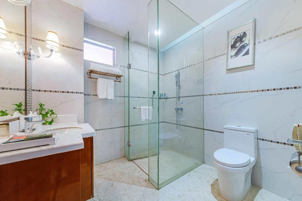Room at Heyuan Bavarian Manor Argyle Resort and Austere Bodhi Hotel, HEYUAN