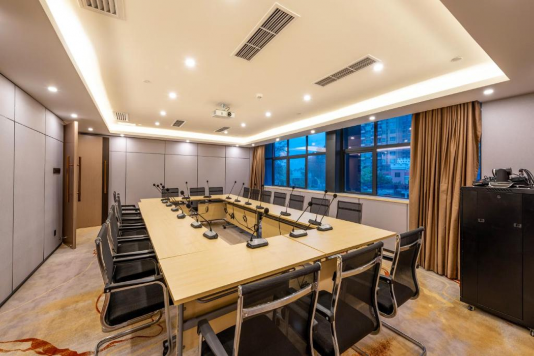 Qingyuan Argyle Hotel 23/60
