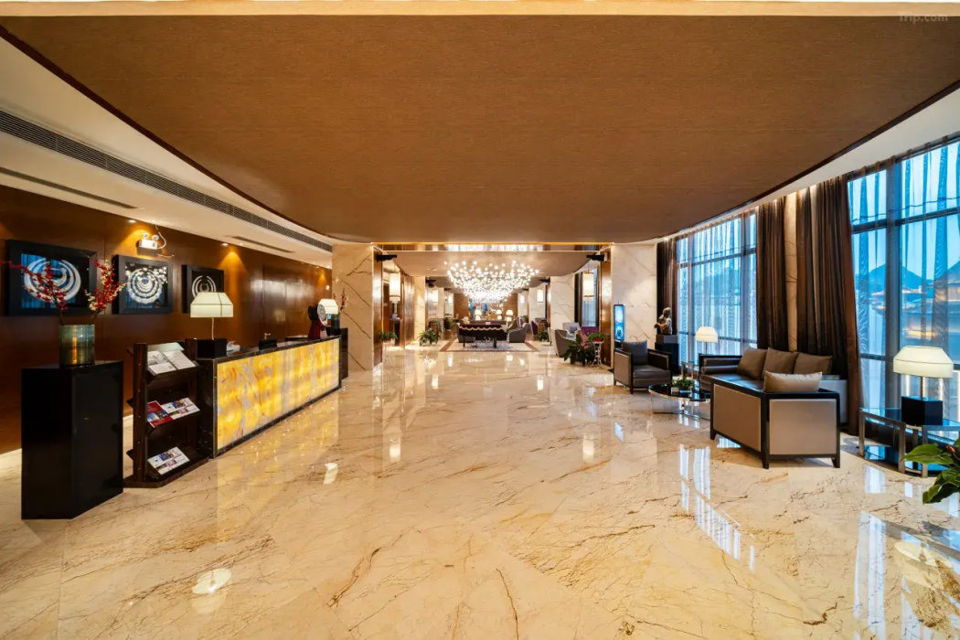 Lobby at Argyle Hotel Xingyi, Qianxinan Buyei and Miao