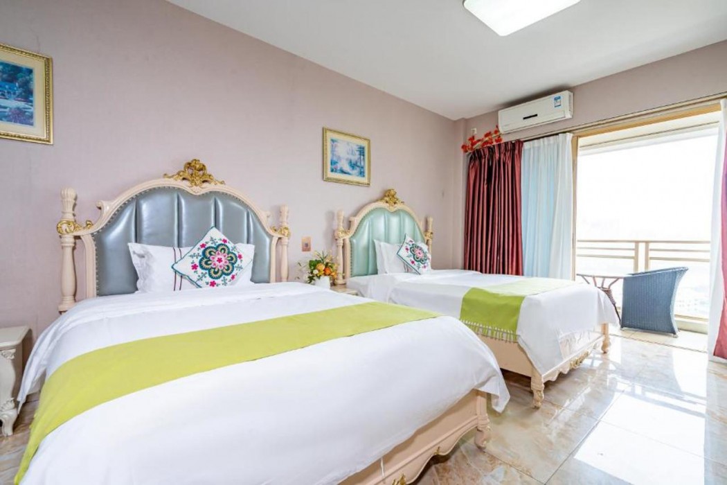 Wanyi Boutique Waifiden Apartment (Guangzhou Beijing Rd Pedestrian St Haizhu Square Metro Station) 7/12