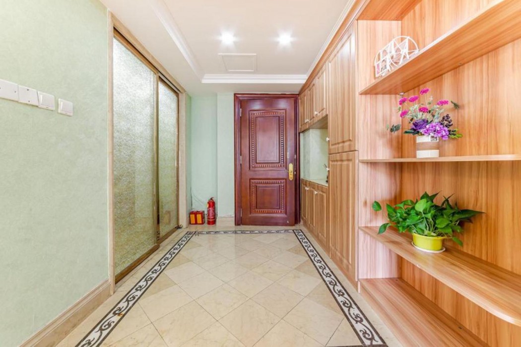 Wanyi Boutique Waifiden Apartment (Guangzhou Beijing Rd Pedestrian St Haizhu Square Metro Station) 9/12