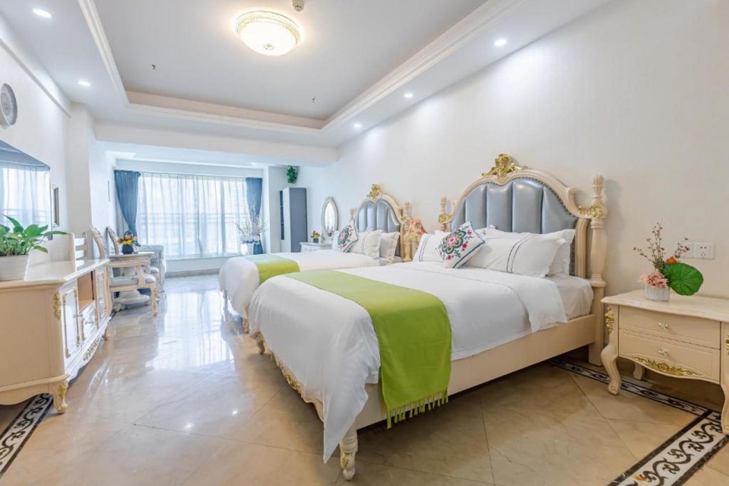 Wanyi Boutique Waifiden Apartment (Guangzhou Beijing Rd Pedestrian St Haizhu Square Metro Station) 8/12