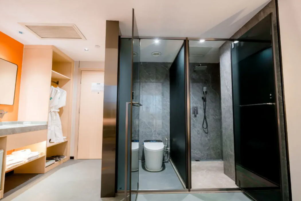 Waifiden Hotel (Xiaobei Subway Station Donghai Building) 9/13