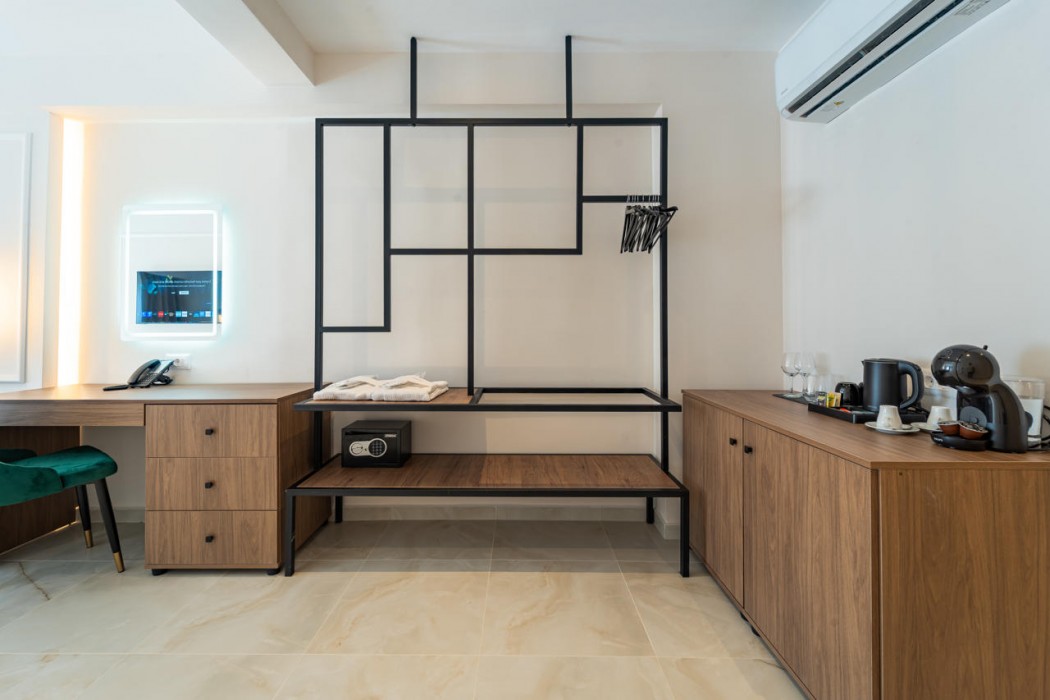 Philia Center Suites 22/73