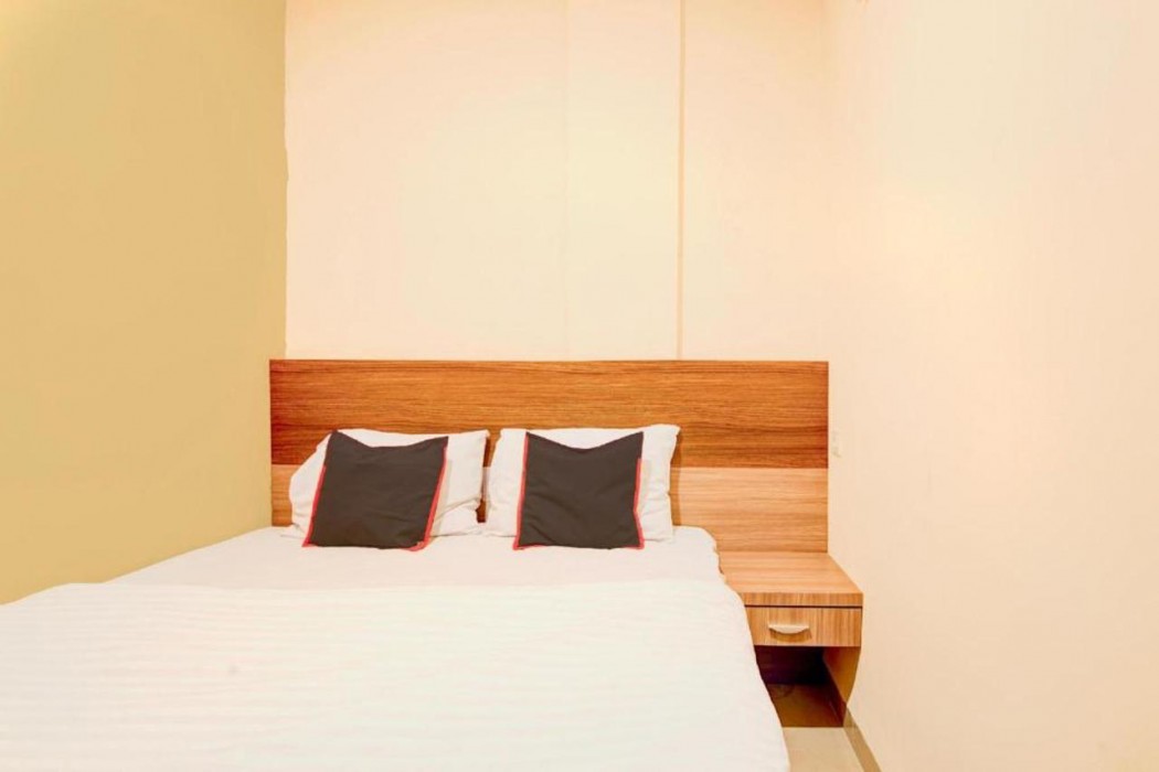 Capital O Pusat Kota Pekanbaru Near Mall Living World Formerly Radja Homestay 13/29