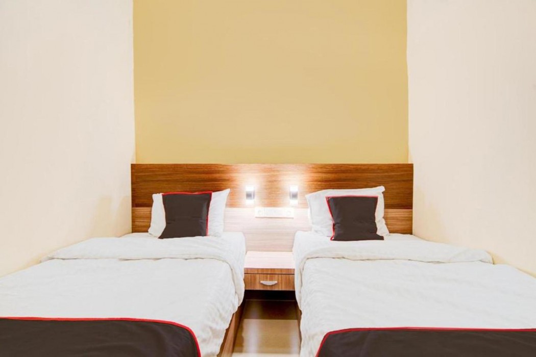 Capital O Pusat Kota Pekanbaru Near Mall Living World Formerly Radja Homestay 19/29