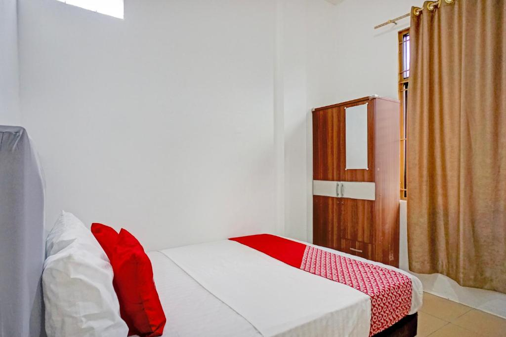 Hotel O Medan near Universitas Sumatera Utara formerly Surya Residence 17/42