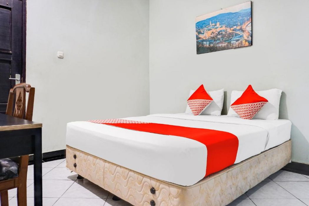 Hotel O Makassar near Mall Panakukkang formerly Sayang Home Stay 9/29