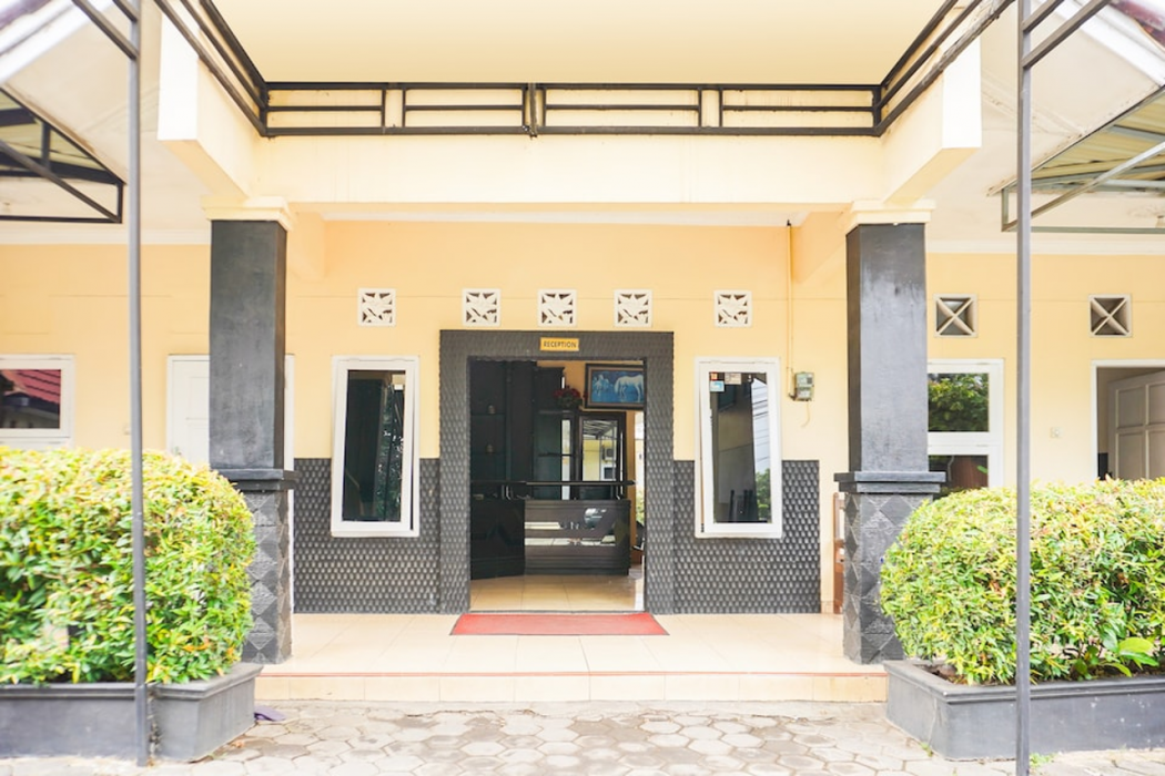 Hotel O Pekalongan Near Pasar Batik Setono Formerly Hotel Puspa Indah