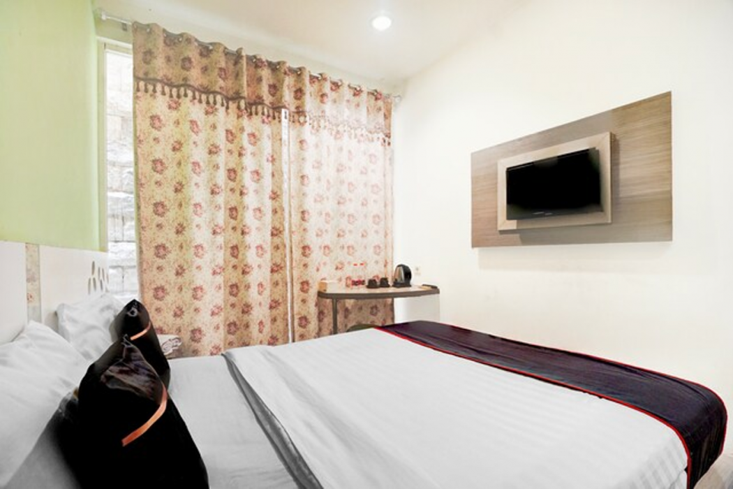 Hotel O Symphony Homestay Tlogomas 12/34