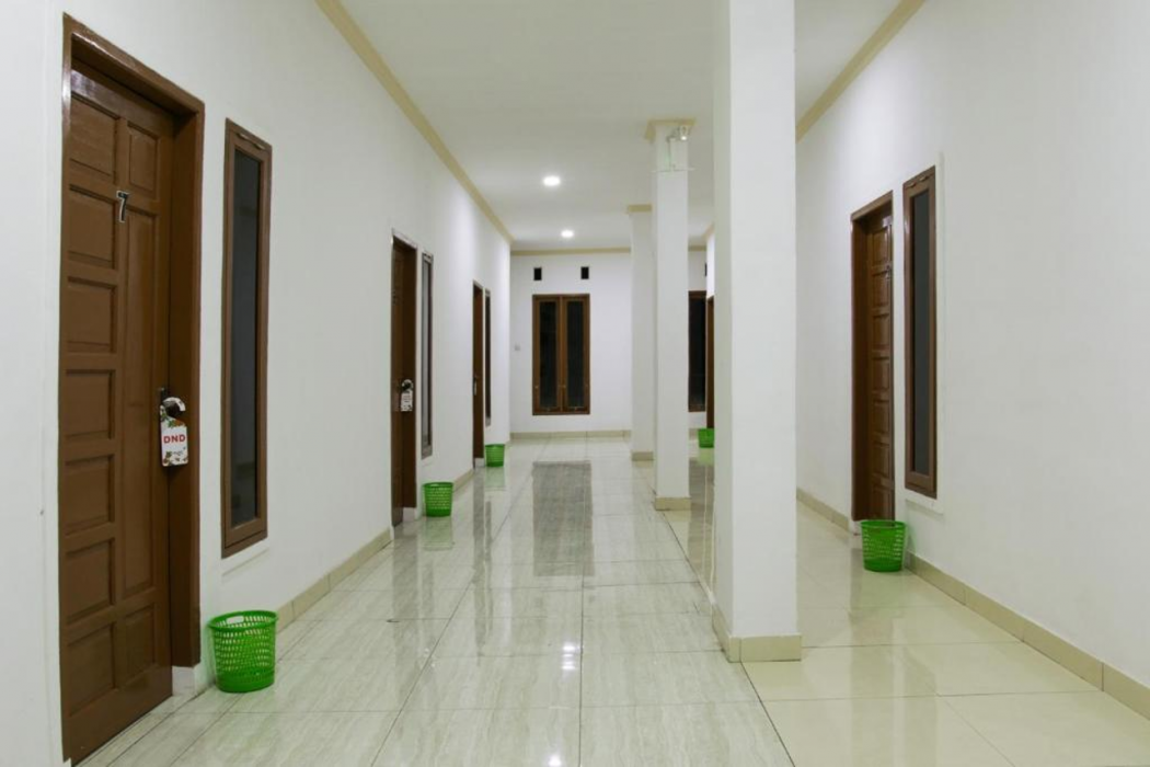 Hotel O Pa Baeng Baeng Near Rumah Sakit Faisal Formerly Guest House Cahaya 7296 24/37